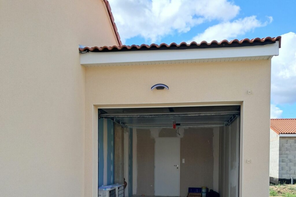garage isole maison neuve