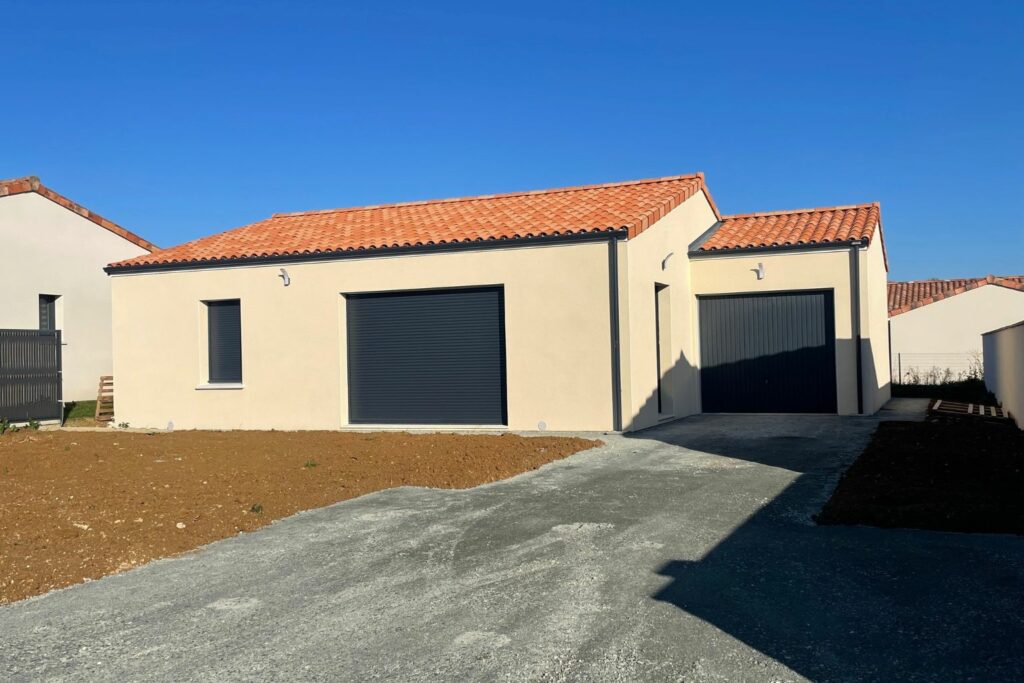 maison neuve avec 3 chambres